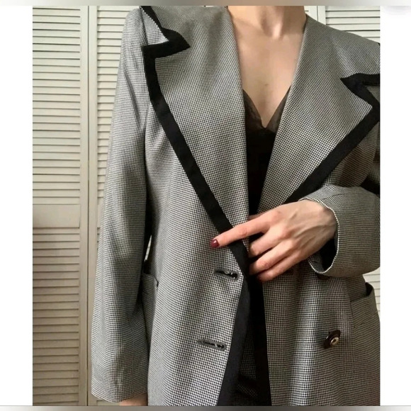 Vintage Houndstooth skirt suit Button Accent Lined 12 90s Y2K Academia Retro - Picture 9 of 9